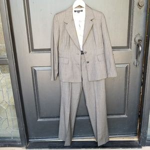 ANNE KLEIN 6P PROFESSIONAL PANTSUIT